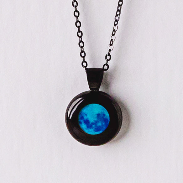 Large Classic Moon Phase Necklace in Black