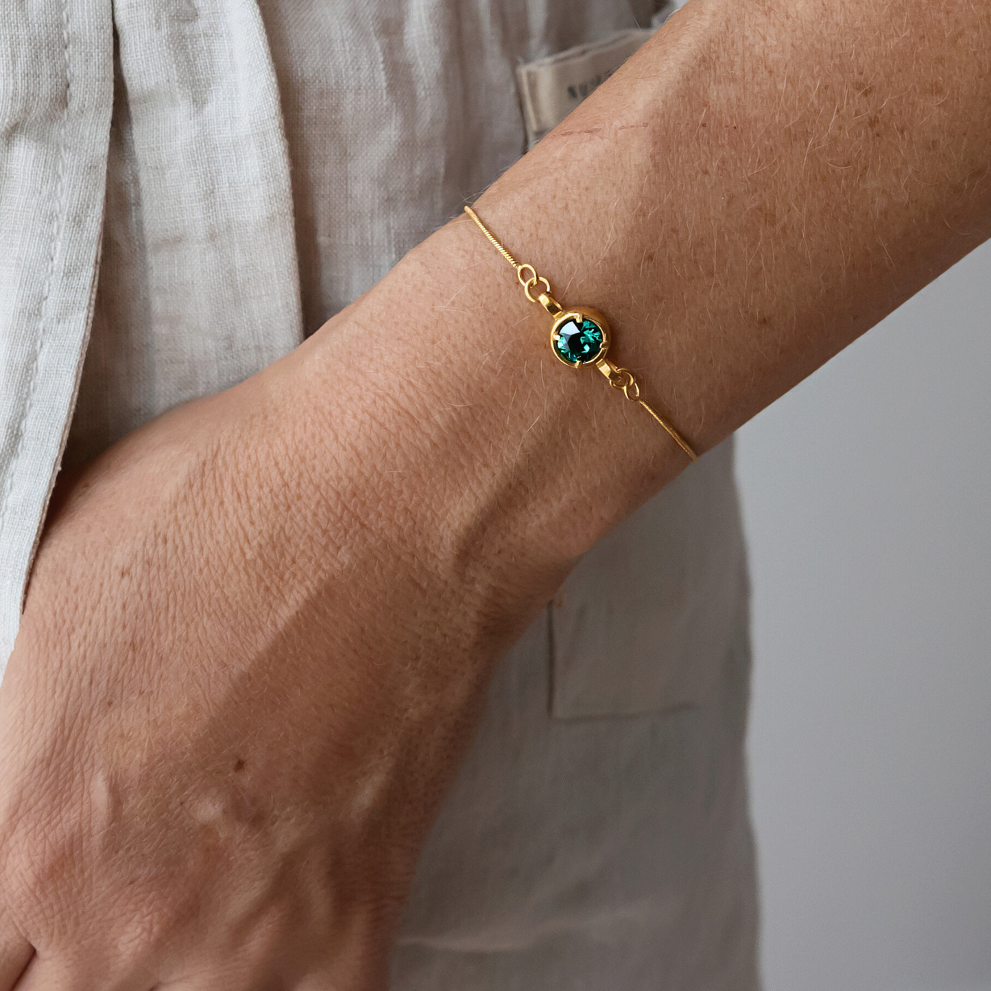 Single Birthstone Bracelet - Gold